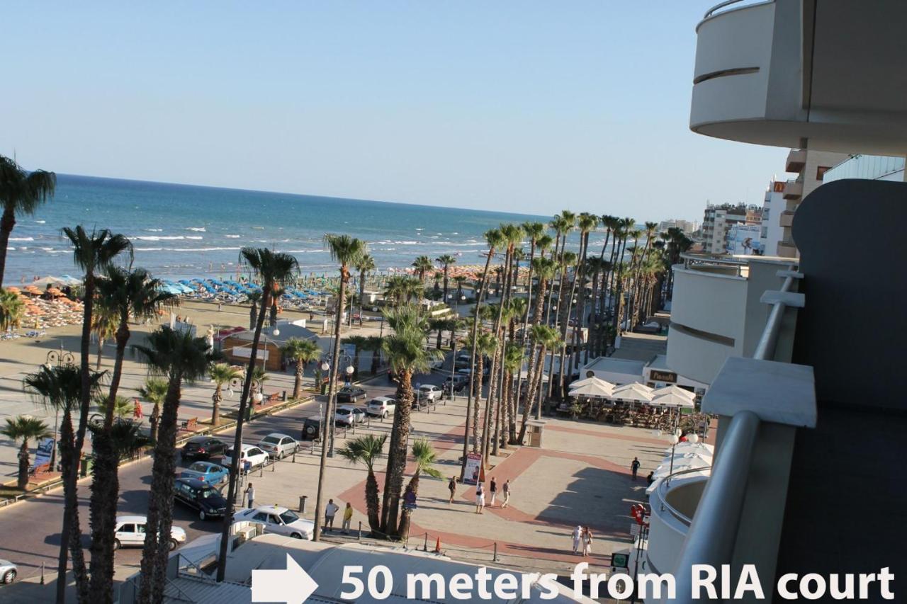 Mama Seaside Apartment Larnaca Extérieur photo